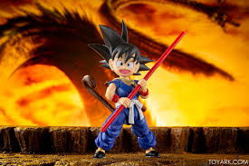 Kid buu couldn't even get the job done against a goku who had a living exhausted body as a ss3. Sdcc Kid Goku S H Figuarts Dragonball Gallery The Toyark News