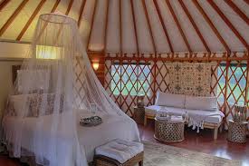 24 yurts pacific yurts