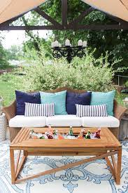 Outdoor Coffee Table With Beverage