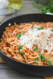 pasta with tomato cream sauce