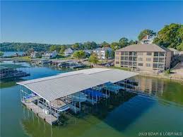 lakefront homes in lake ozark