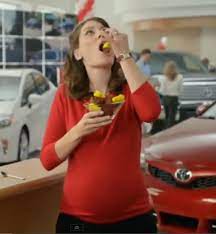 Китайская toyota hilux kz сборки. Laurel Coppock S Wiki The Toyota Jan Created Buzz With A Baby Bump