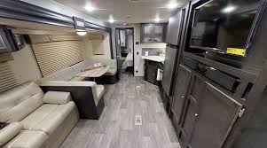 top 5 best travel trailers for couples