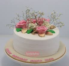 Nesuto patisserie mother s day cake simple elegance thanks all moms. Mother S Day Cake Customized Cake For Mother S Day