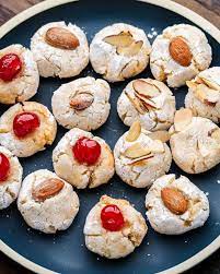 italian almond cookies sip and feast