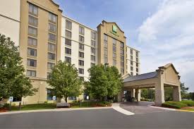 Holiday Inn Chicago Nw Elgin Il Booking Com