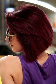 Brown hair for pale skin. A Stylish Mahogany Hair Trend That You Should Try Lovehairstyles Com