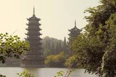 Guilin Romantic Tour: Discover Love Stories and...