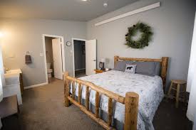 Vacation rentals in rapid city. 3 Bedroom Cabin With Spectacular Views Mickelson Trail Mt Rushmore 1880 Train Custer State Park Deadwood Rapid City Hill City Keystone Black Hills National Forest Cabin Rentals Crazy Horse Harney Peak Black