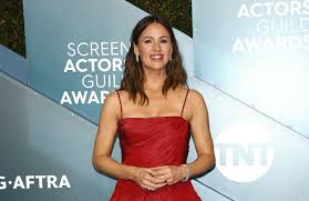 How can i watch yes day? Jennifer Garner Struggled With Rollercoaster Fear When Filming Yes Day Entertainment Newstopicnews Com