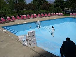 painting a swimming pool the ging