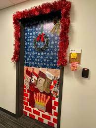 holiday dorm door decoration