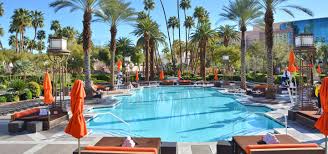 the 11 best hotel pools in las vegas in