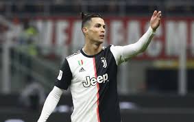 The goal, juventus fans applauding, ronaldo's bow to the crowd. Cristiano Ronaldo Juventus Inter On Par With Real Madrid Barcelona Forza Italian Football