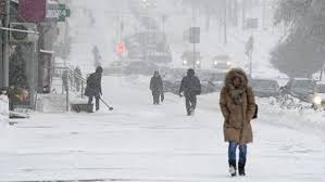 Пятничным утром многие российские регионы накрыл снегопад. Subbotnij Snegopad V Moskve Pobil Rekord Pochti 70 Letnej Davnosti Ria Novosti 27 01 2019