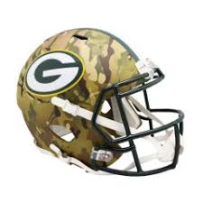 Facts, analysis and other anecdotes about the history of the green bay packers | contributor @gameonwi. Green Bay Packers Helmets At The Packers Pro Shop