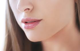 why are full lips attractive radium