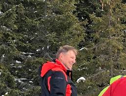 Klaus Iohannis, acuzat de turişti că le-ar fi stricat weekendul, la munte. Ce s-a întâmplat la Păltiniş