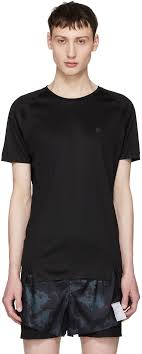 Isaora Black Quick Dry Welded Raglan T Shirt