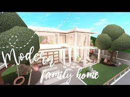 5 br 7.5 ba posh modern home custom designed with the celebrity in family br's upstairs each w/ private ba. Bloxburg Modern Roleplay House House Build Youtube House Decorating Ideas Apartments Two Story House Design Modern Family House