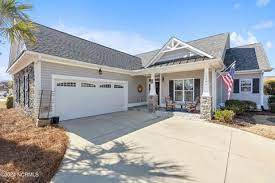 homes in leland nc with