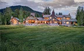 retreat with dual views in jackson hole