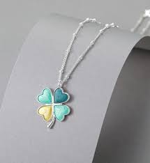 four leaf clover necklace glitterarti