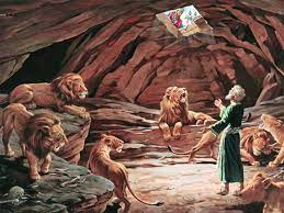 daniel in the lions den his trere