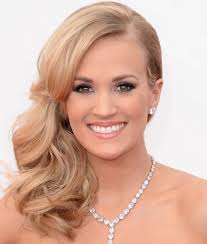 a carrie underwood almay connection