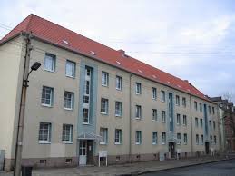Wohnung ist am königsplatu goethestr 13 tel 01754080. 2 Zimmer Wohnung Zu Vermieten Schulstrasse 32 39418 Stassfurt Mapio Net