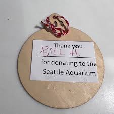 seattle aquarium gift pike
