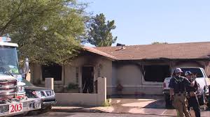 2 homes catch fire in mesa neighborhood