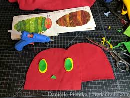 how to make a simple hungry caterpillar