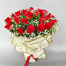 30 red rose in imported paper ng