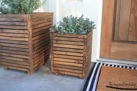Diy Outdoor Planter From S Wood