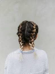 Your braid needs to sit above your shortest layer in your hair. 12 Classy French Braid Styles To Rock With Short Hair