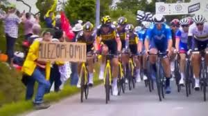 Cyclist tony martin rode into the sign and was sent tumbling, which led to a domino effect as other riders. Orqirmjv91 V2m