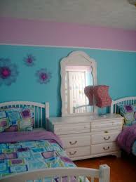 girls bedroom turquoise