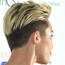 Celebrity beauty • beauty • entertainment • miley cyrus. Go Crazy Go Country Get Inspired By 50 Miley Cyrus Haircuts Hair Motive