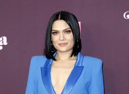 jessie j is pregnant after suffering