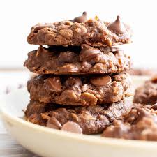 In a large bowl, cream butter, beat in egg, milk and sugar substitute. Vegan Double Chocolate Chip Chewy Oatmeal Cookies Gluten Free Healthy Dairy Free Refined Sugar Fr Healthy Vegan Cookies Vegan Cookies Oatmeal Cookies Chewy