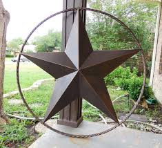 32 Barn Metal Star Art Twisted Rope