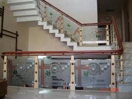 ss with glass staircase railing