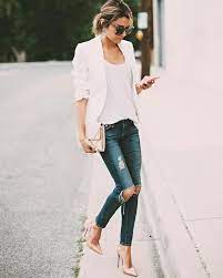 Skinny jeans might be too dark or not right for your shape. What To Wear For Spring The Best Spring Outfits This Season Just The Design