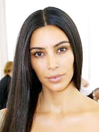 kim kardashian looks like without makeup