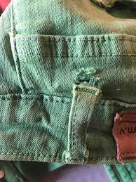Réparer le passant déchiré d'un jean How to fix a belt loop - SENSOUSSI
