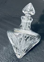 diamond shaped crystal perfume bottle 6