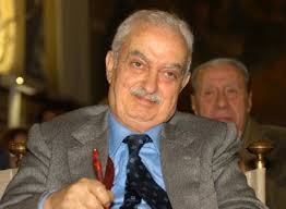 Emanuele macaluso , esponente della corrente migliorista del pci e amico personale di giorgio napolitano. 96une6vx Bwgom