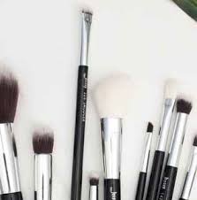 best makeup brushes according to