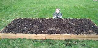 how long does a raised garden bed last